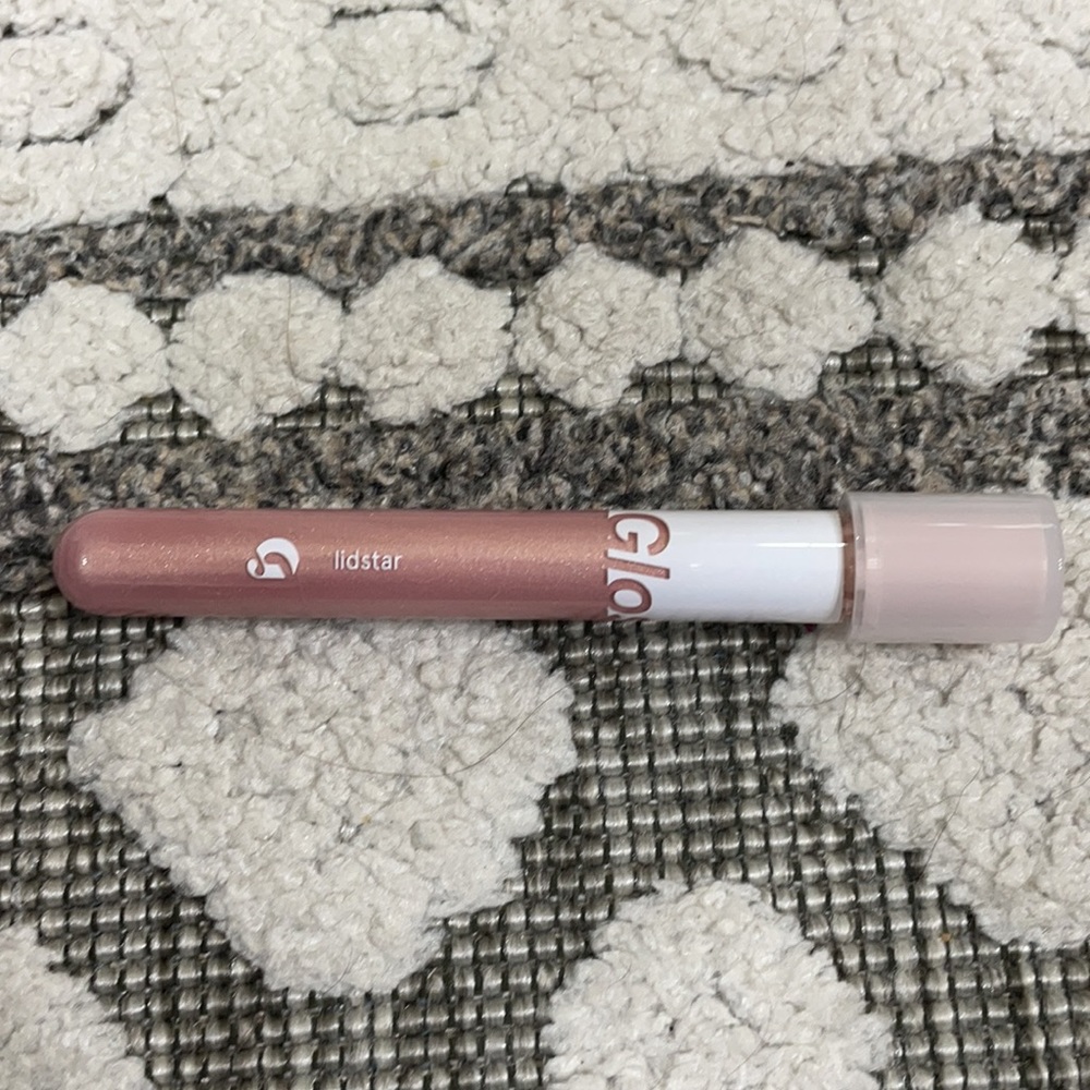 Glossier- All New In Box - Picture 2 of 10